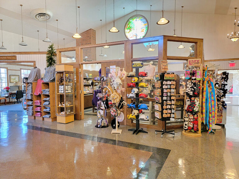 gift-shop1.jpg